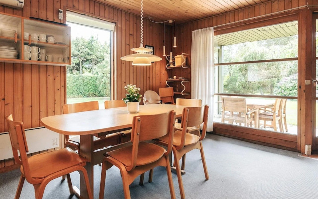 8 Person Holiday Home in Vaeggerlose-by Traum