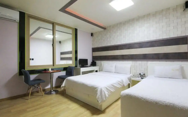 One Motel