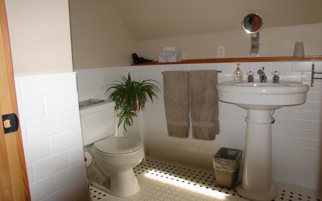 Le Beausoleil Bed and Breakfast