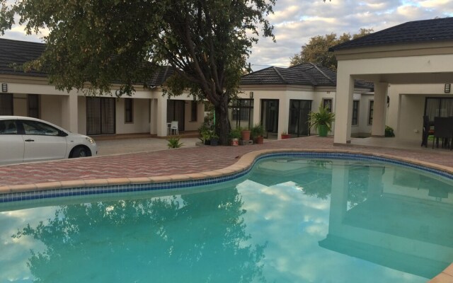 Lediba Guest lodge