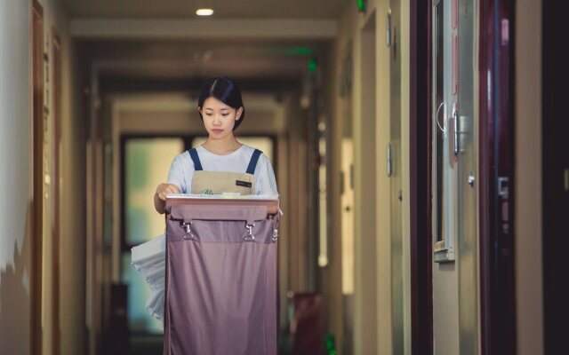 Blossom hotel in kunming