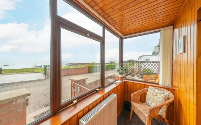 Bellrock View - Traditional Coastal Retreat