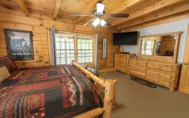 Mountain Paradise 3 Bedroom Cabin