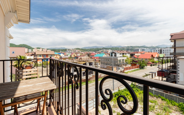 Море апартаментов на Марсовом 21