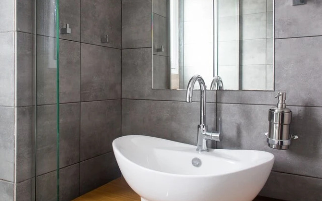 Mystique 2 BD Aparment by BluPine
