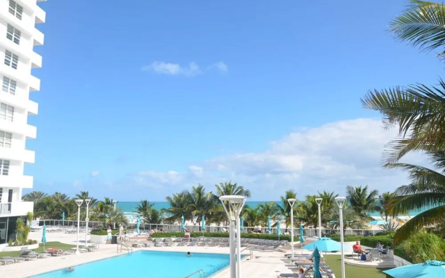 Decoplage Realty