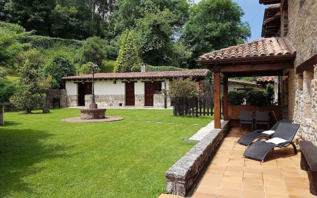 Apartamentos Llugarón