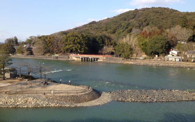 Kyoto Uji Hanayashiki Ukifune-en