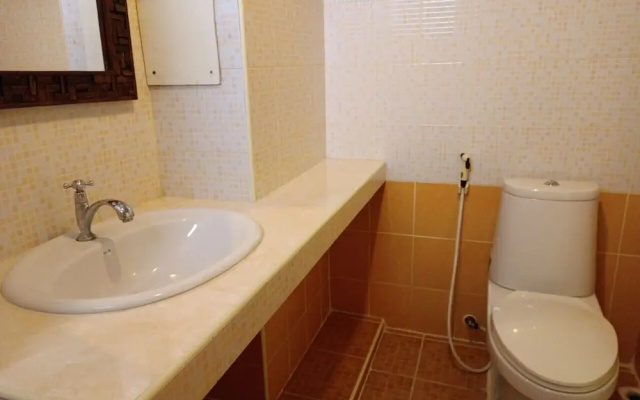 Grand View Condominia