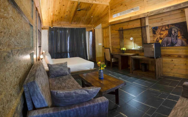 The Sylvan Retreat