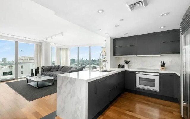 Setai Residences by Flashstay