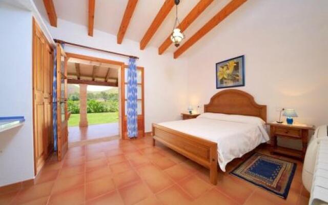 Attractive Villa Pera