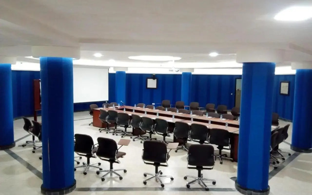 Borjs Hotel Suites & Spa