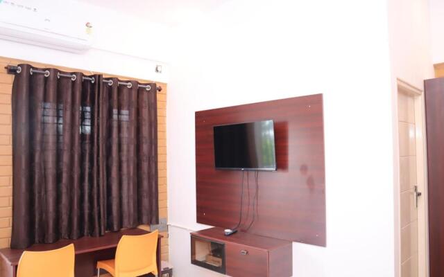Smilestay Shree Jayaganga Arcade