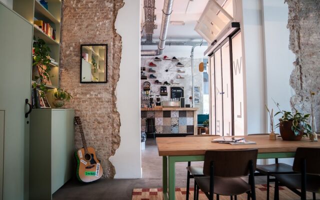 Will & Tate City Stay