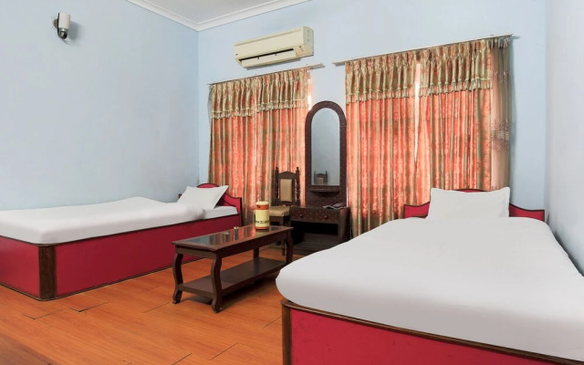 OYO 436 Hotel Everest Inn