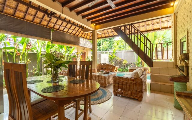 Enjoying Life Villa at Bintang
