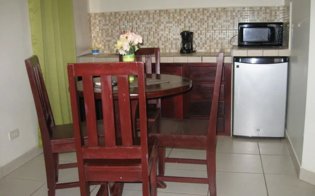 Las Brisas Resort And Villas