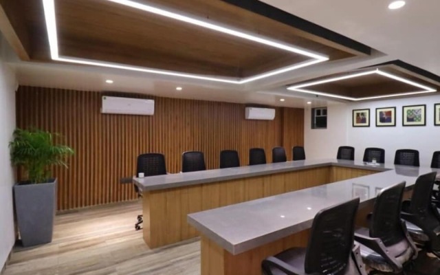 Hotel Chitra Executive