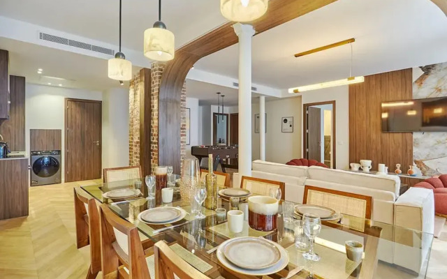 Exceptional 3 Bedrooms Apartment Heart of Paris