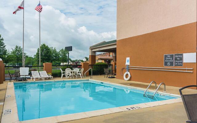 Spark by Hilton Oxford