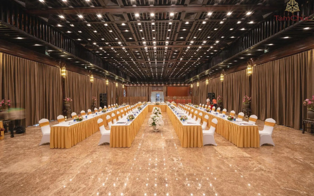 Tam Chuc Complex