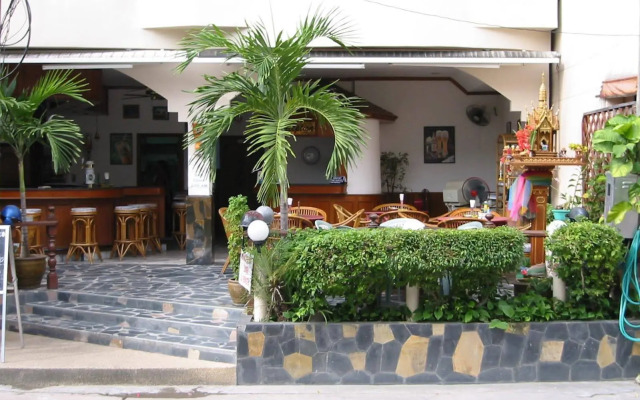 Hotel Orchid Residence