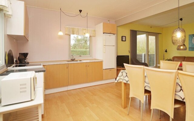 6 Person Holiday Home in Rodby