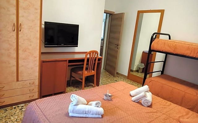 Bed & Breakfast Domus Cesena