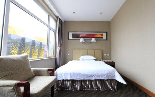Yiya Business Hotel
