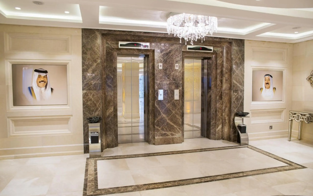 Adams Hotel