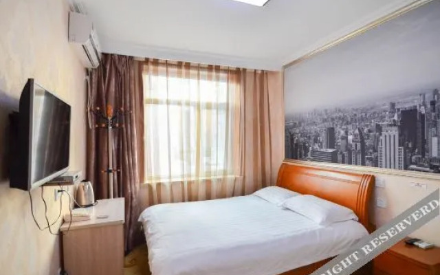Super 8 Hotel (Dalian Xinghai Square)