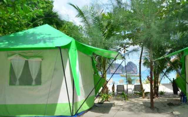 Koh Ngai Camping