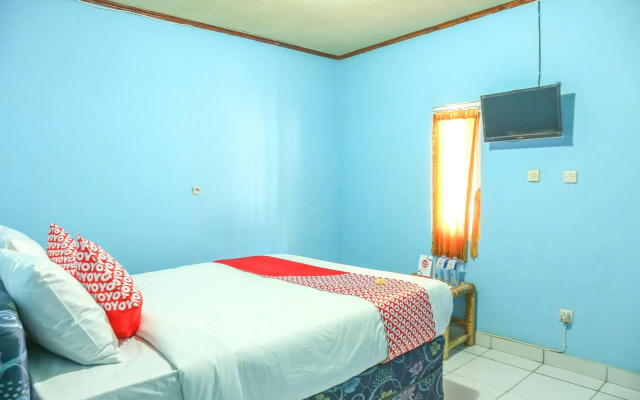 OYO 1662 Zury Homestay – Guest Rooms – Kuta
