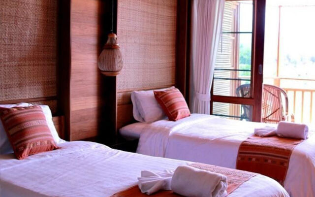 River Bank Resort