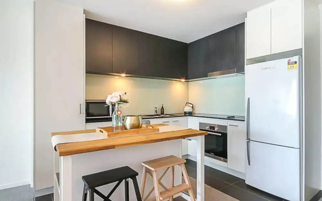 Modern Apartment Close to Brisbane CBD