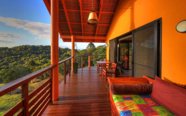 Maleny Tropical Retreat Balinese B&B