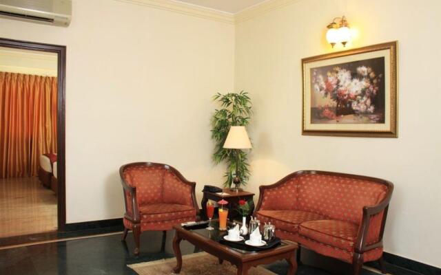 The Grand Magrath Hotel