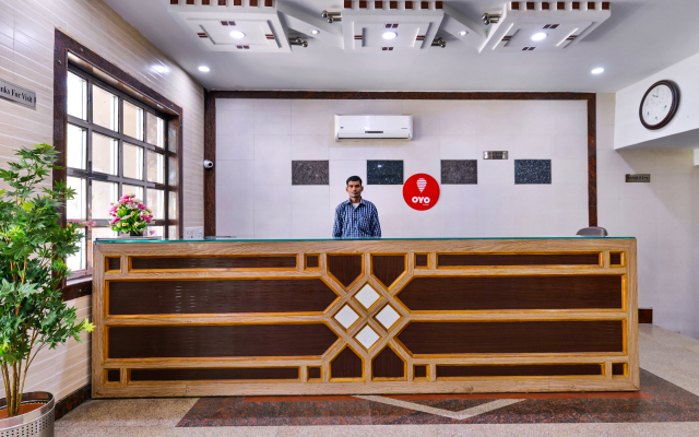 OYO 5539 Merit Hotel