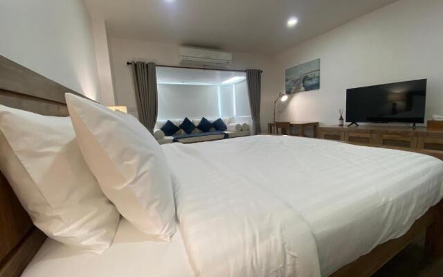Nim-Mann Classy 616, Nimmanhemindra Rd, ChiangMai