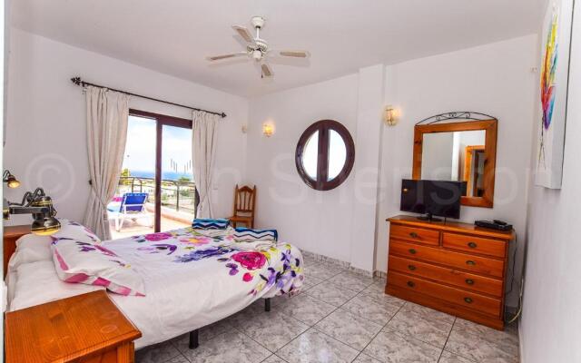 Villa Montana - LH113 By Villas Now Ltd