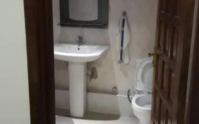 Larosa Executive Guest House