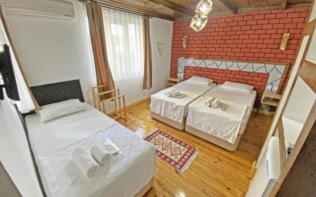 Bizim Pansiyon