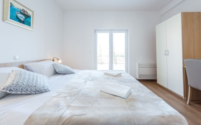 Apartments Rilovic, City and Sea view apartments