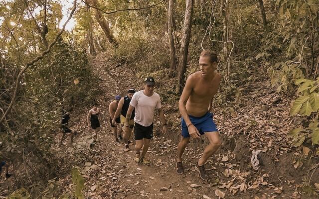 Los Vivos Beachfront Experience