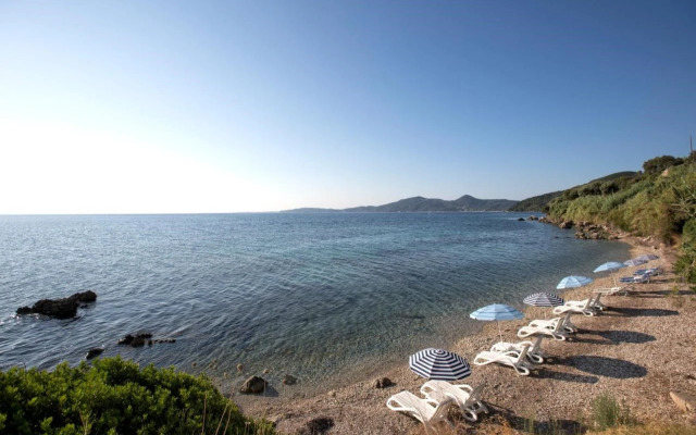 Aurora Beach Hotel