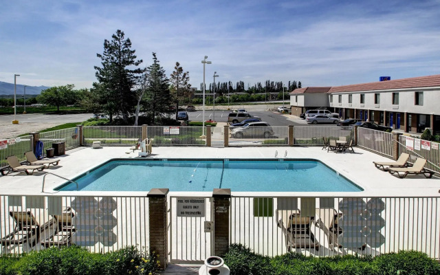 Motel 6-Ogden, UT - Riverdale