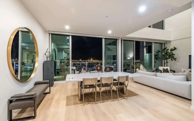 @ Marbella Lane - Luxurious 3BR Penthouse