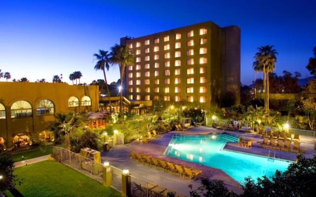 DoubleTree by Hilton Tucson - Reid Park