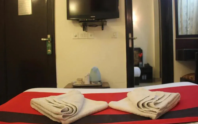 Oyo 518 Hotel Sundeep Inn